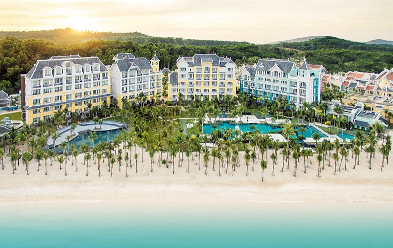 Khách sạn nằm ở đảo Ngọc Phú Quốc nơi mệnh danh là thiên đường du lịch